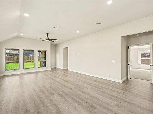 405  Atlas Cedar Drive , Glenn Heights Texas 75154