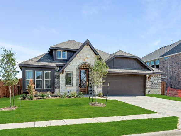 405  Atlas Cedar Drive , Glenn Heights Texas 75154