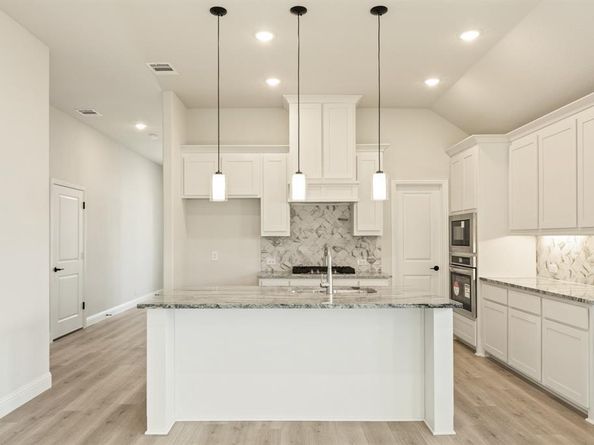 405  Atlas Cedar Drive , Glenn Heights Texas 75154