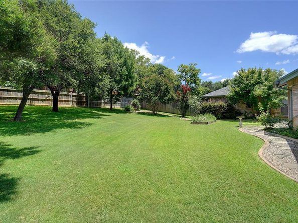 813  Hunters Glen Trail , Fort Worth Texas 76120