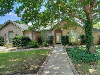 813  Hunters Glen Trail 