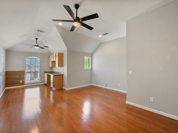 2815 S Serrano  , Grand Prairie Texas 75054