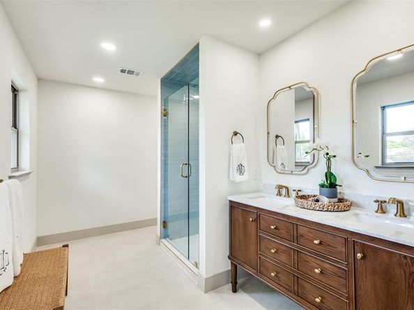 4209  Westmont Court , Fort Worth Texas 76109