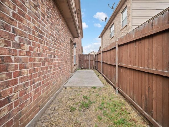 154  Castleridge Drive  B, Little Elm Texas 75068