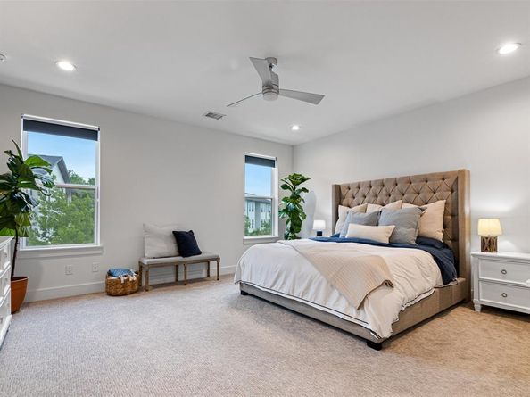 2225  Bird Street , Fort Worth Texas 76111