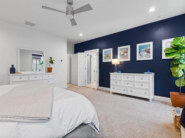 2225  Bird Street , Fort Worth Texas 76111