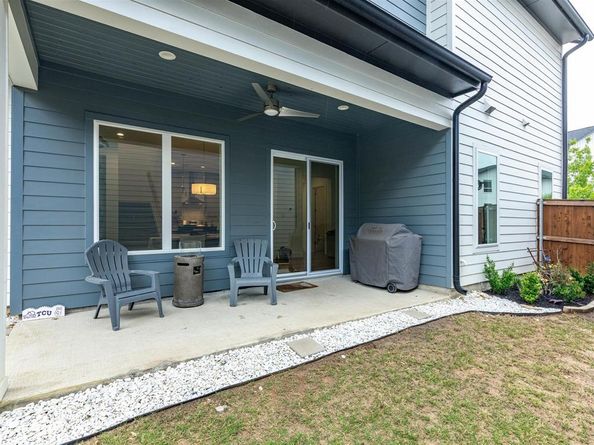 2225  Bird Street , Fort Worth Texas 76111