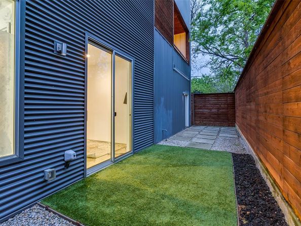 4401  Roseland Avenue  A, Dallas Texas 75204