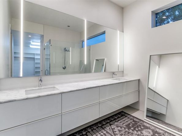 4401  Roseland Avenue  A, Dallas Texas 75204