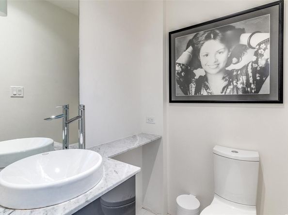 4401  Roseland Avenue  A, Dallas Texas 75204