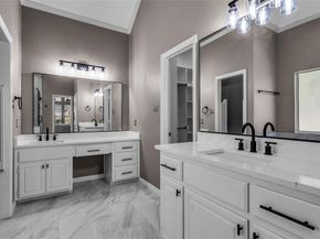 2613  Rockport Circle , Garland Texas 75044