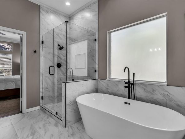 2613  Rockport Circle , Garland Texas 75044