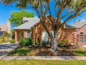 2613  Rockport Circle , Garland Texas 75044