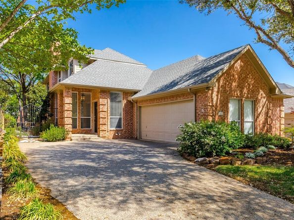 2613  Rockport Circle , Garland Texas 75044