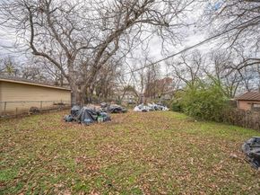 3720  Avenue M  , Fort Worth Texas 76105