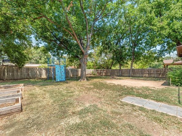 4709  Nadine Drive , Haltom City Texas 76117