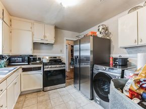 405  Lanola Court , Fort Worth Texas 76103