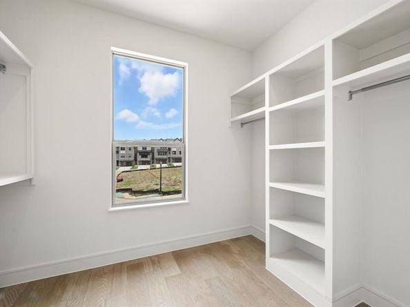 1364  Cherry Hills Lane , Irving Texas 75038