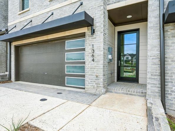 1364  Cherry Hills Lane , Irving Texas 75038