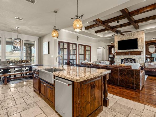 7756  Bella Milano Drive , Fort Worth Texas 76126