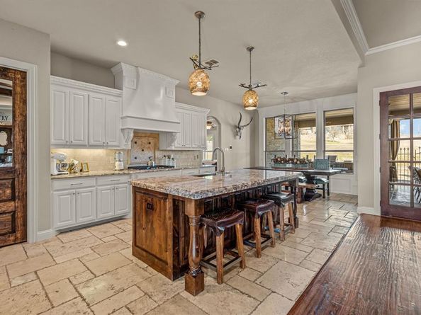 7756  Bella Milano Drive , Fort Worth Texas 76126