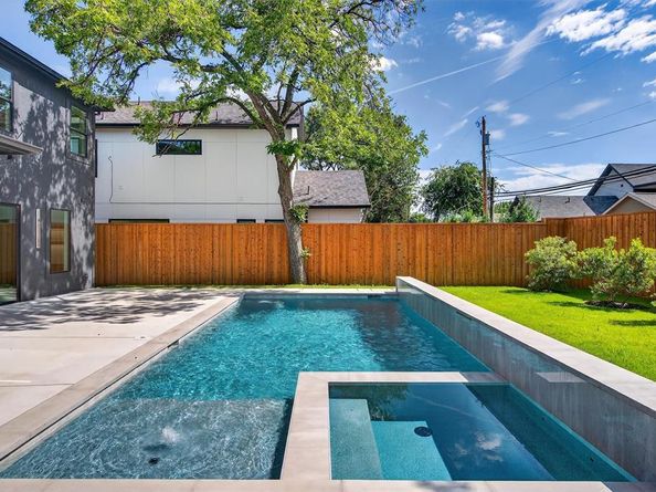 7619  Robin Road , Dallas Texas 75209