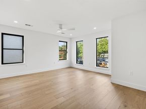7619  Robin Road , Dallas Texas 75209