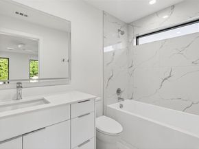 7619  Robin Road , Dallas Texas 75209