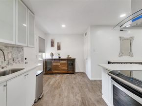 11306  Park Central Place  D, Dallas Texas 75230