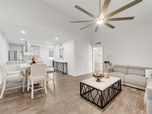 11306  Park Central Place  D, Dallas Texas 75230