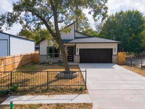 4316  Penrod Avenue , Cockrell Hill Texas 75211