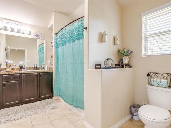 1248  Edgewater Drive , Azle Texas 76020