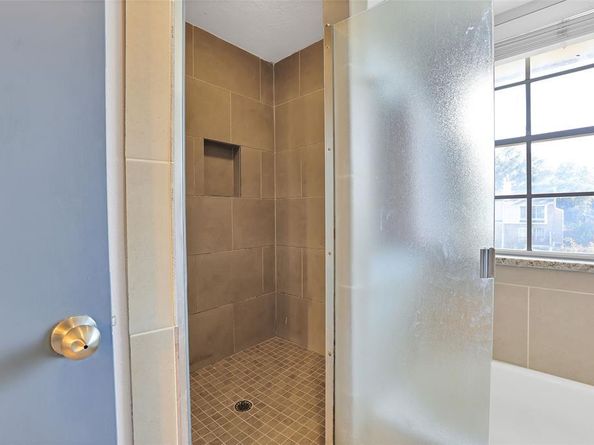 2418  Northlake Court , Irving Texas 75038