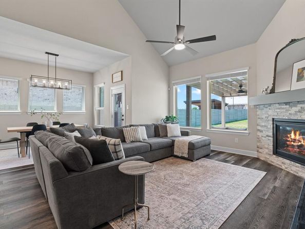 1521  Moss Trail Court , Argyle Texas 76226
