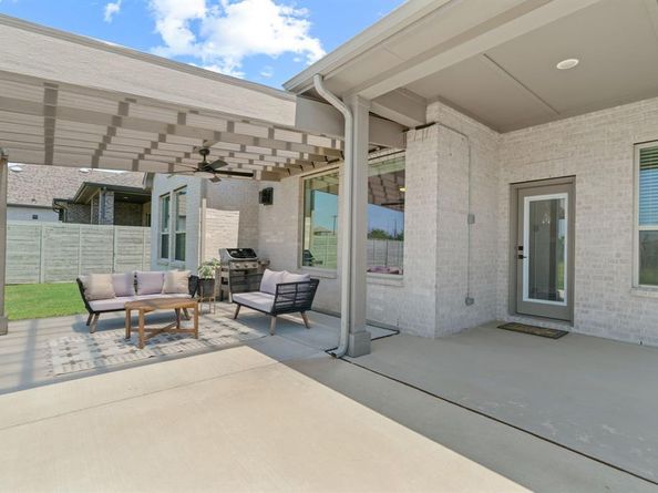 1521  Moss Trail Court , Argyle Texas 76226