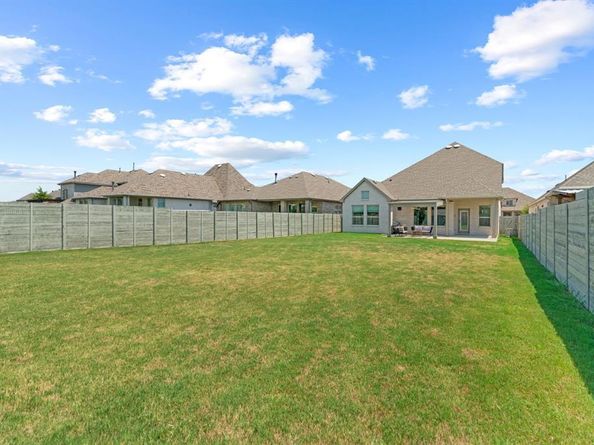 1521  Moss Trail Court , Argyle Texas 76226