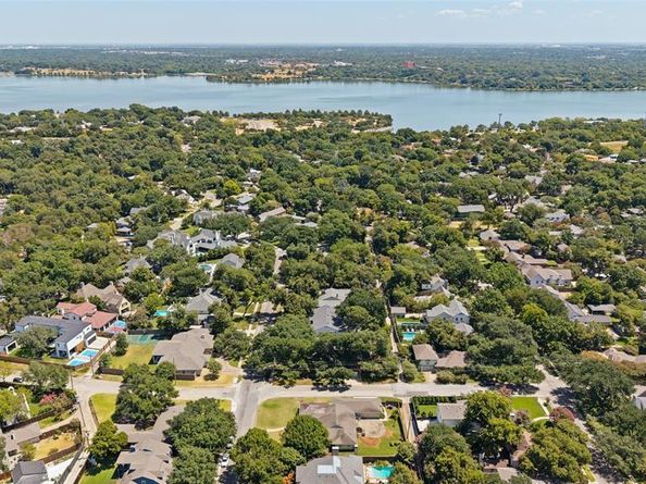 6948  Wabash  , Dallas Texas 75214