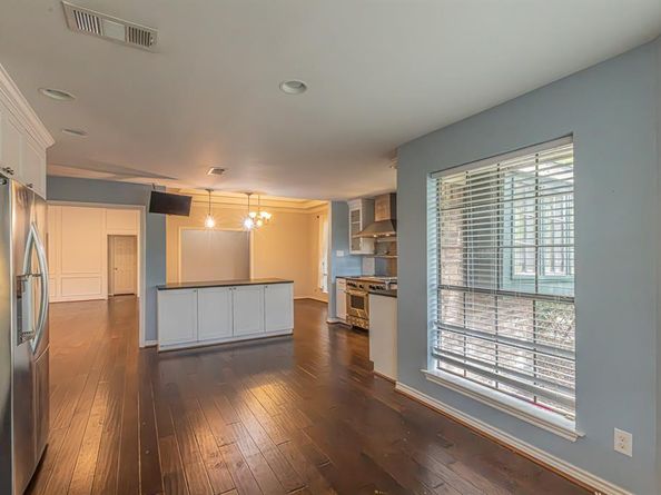 7003  Claybrook Drive , Dallas Texas 75231