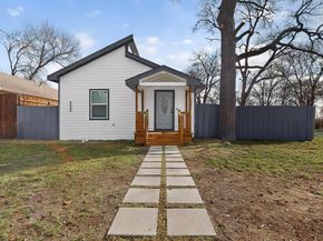 1502  Montague Avenue , Dallas Texas 75216