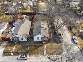 1502  Montague Avenue , Dallas Texas 75216