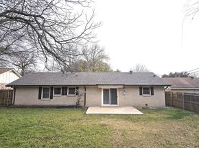 604  Bayless Drive , Euless Texas 76040