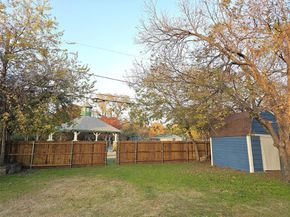 604  Bayless Drive , Euless Texas 76040