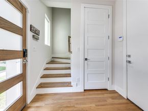 1719  Caddo Street  101, Dallas Texas 75204