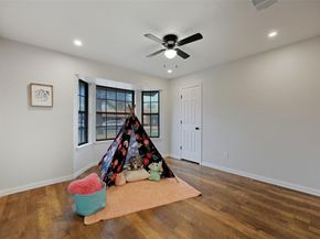 1021  Westminster Lane , Mansfield Texas 76063