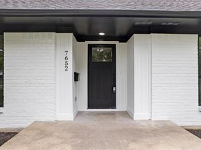 7652  El Pensador Drive , Dallas Texas 75248
