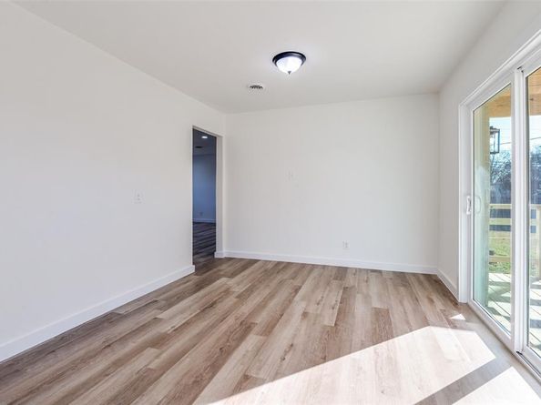 3072  Mark Twain Drive , Farmers Branch Texas 75234