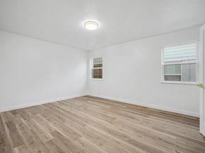 7518  Caillet Street , Dallas Texas 75209