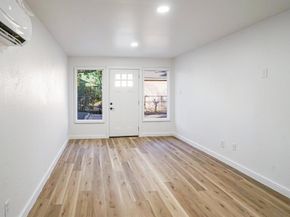 7518  Caillet Street , Dallas Texas 75209