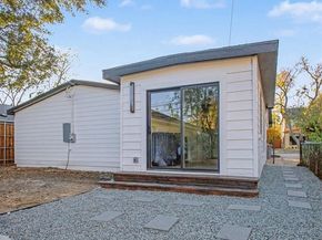 7518  Caillet Street , Dallas Texas 75209