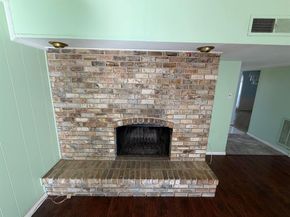 2006  Southern Oaks  , Carrollton Texas 75007